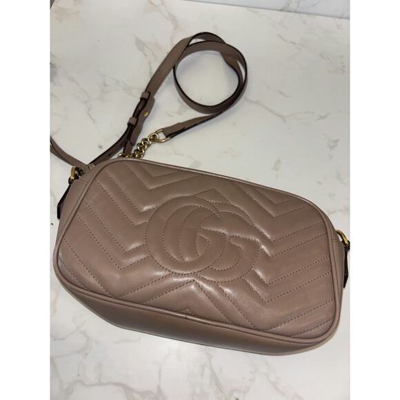 Gucci Marmont Matelassé Shoulder Bag - Good Condition - Picture 3 of 6
